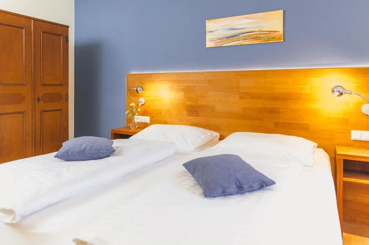 Hotel Kaiserhof Anif 3*,  Rakousko